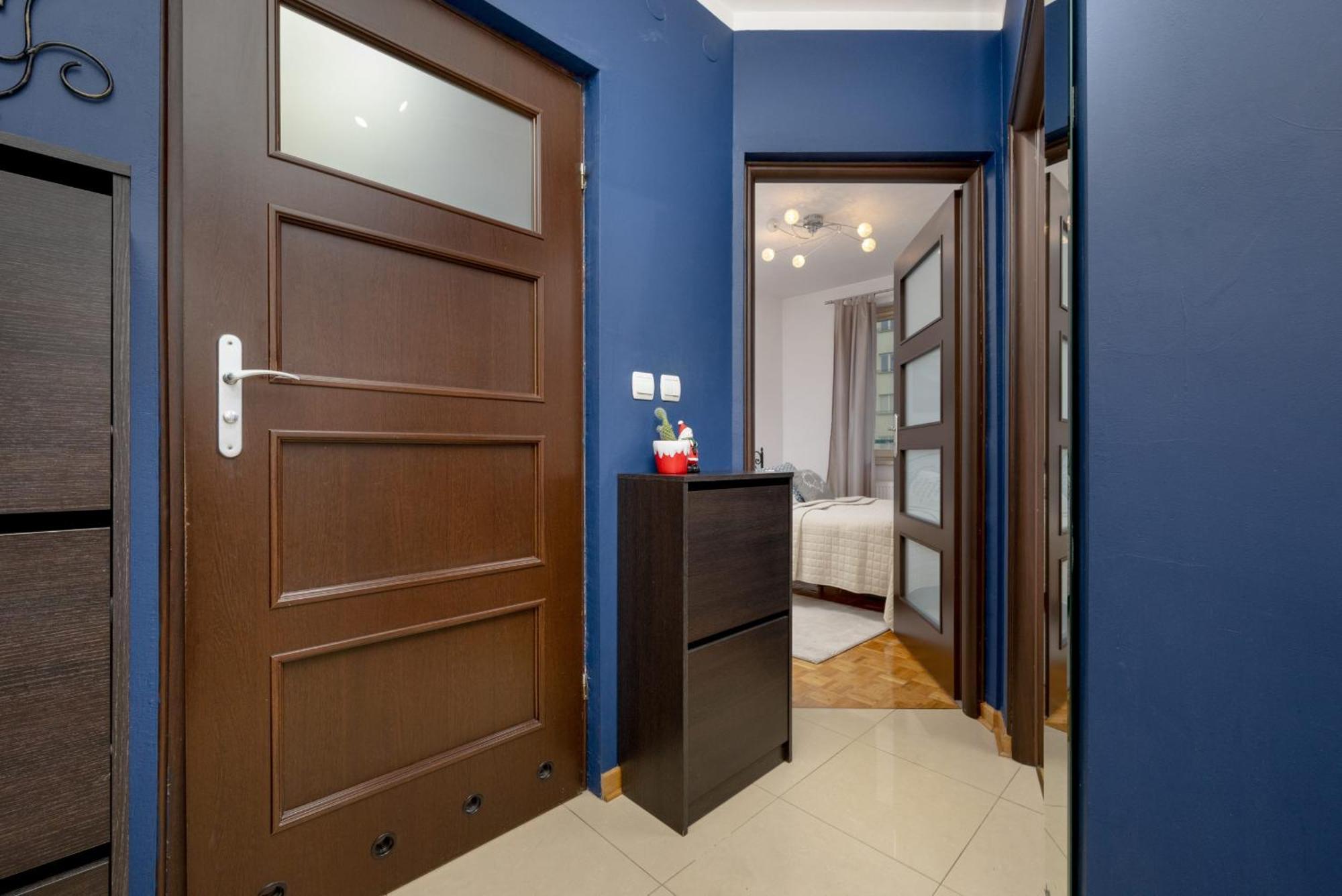 Bukowinska With Balcony And Parking And Swimming Pool By Renters Appartement Warschau